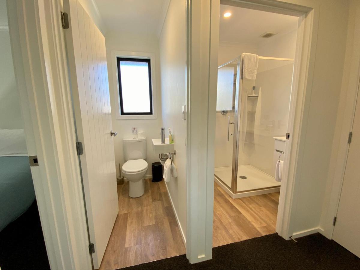 Townhouse Feel In Irishman Villa Twizel Exterior photo